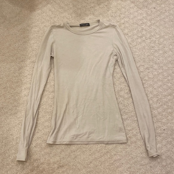 Basic tee in birch colour - Picture 1 of 1